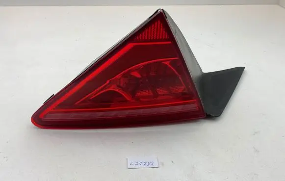 Audi A7 S7 4G Tailgate rear/tail lights 4G8945093A 06112012 597503