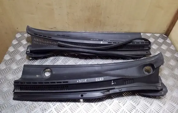 Toyota Corolla E120 E130 Wiper trim 5570912040 557091205 5570812270