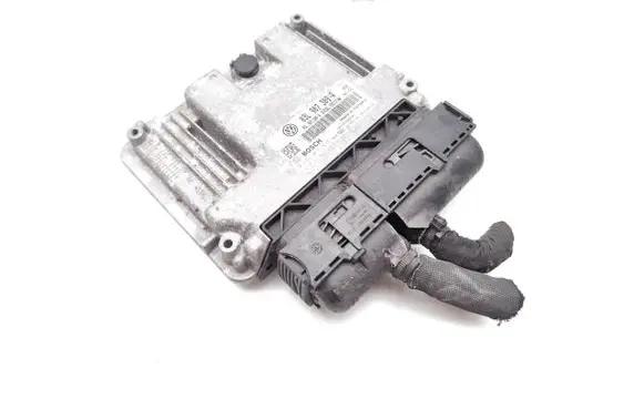 Volkswagen Touran II Engine control unit/module 03L907309R 0281016674