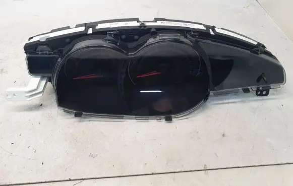 Toyota Verso Speedometer (instrument cluster) 838000F070 MB2574500457
