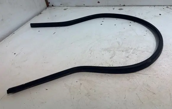 BMW X5 F15 Engine compartment rubber 