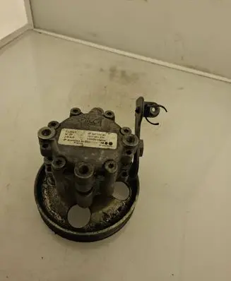 Peugeot 407 Power steering pump 9654713280 7617955533