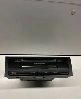 Audi A5 8T 8F Radio/CD/DVD/GPS head unit 8R1035670F