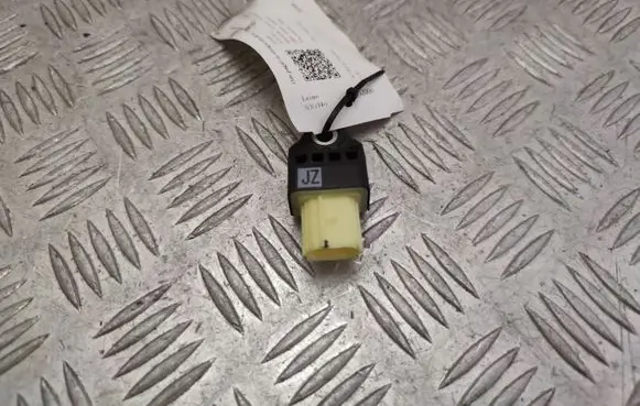 Lexus NX Airbag deployment crash/impact sensor 8983178020