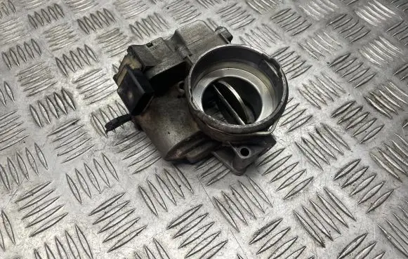 Skoda Octavia Mk2 (1Z) Throttle valve 03G128063C A2C53099815 1903052212