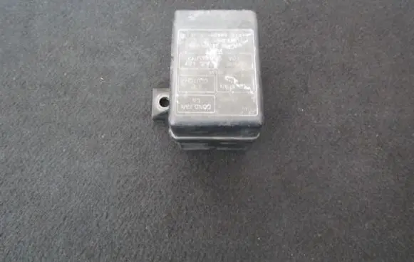 Mitsubishi Carisma Fuse box set