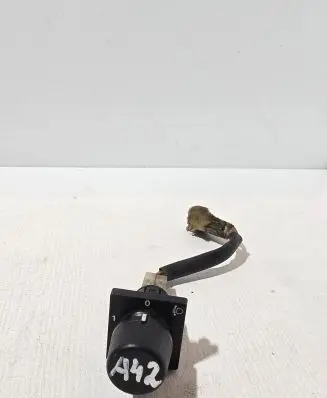 Headlight level height control switch