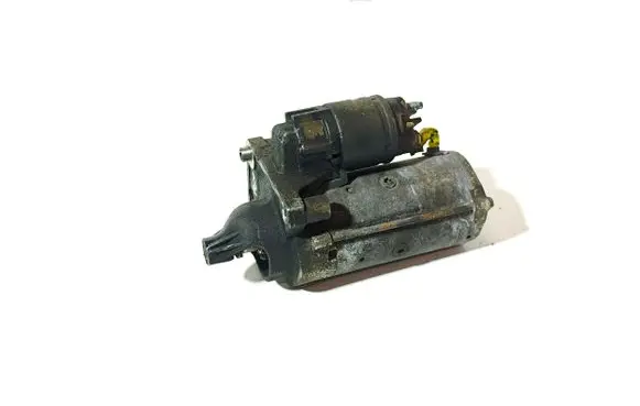 Nissan Juke I F15 Starter motor 9662854080