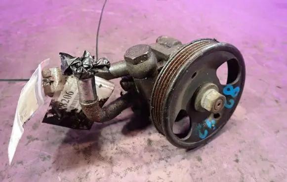 Nissan Murano Z50 Power steering pump