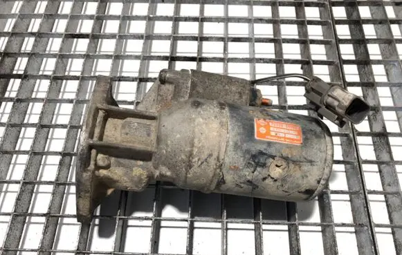 Nissan Terrano Starter motor 2330018C60