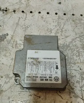 Volkswagen Touran I Airbag control unit/module 1T0909605 05H21S12 06040505G