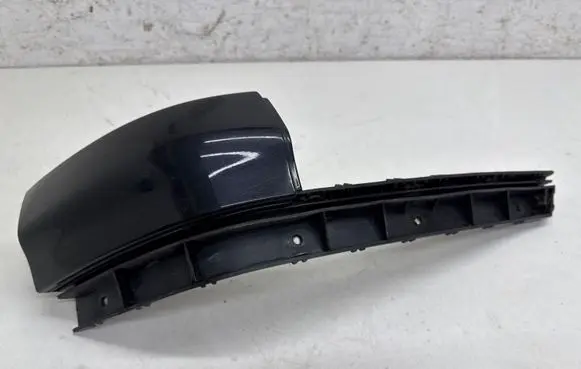 Opel Zafira A Rear/tail light trim molding 13154526