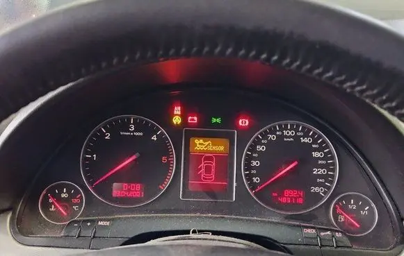 Speedometer (instrument cluster)