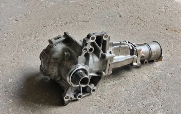 Mitsubishi Outlander Gearbox transfer box case 067039 067086