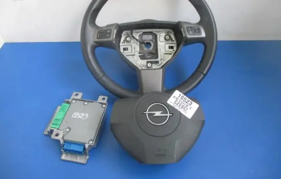 Opel Vectra C Steering wheel 13208853