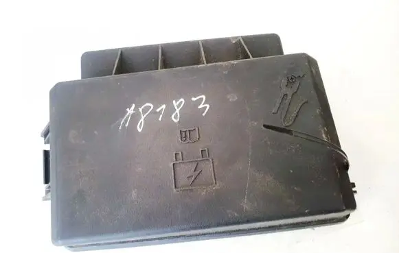 Chrysler 300 - 300C Fuse box cover 7140191430 16238ac