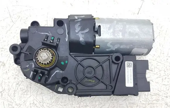 Ford Fusion II Sunroof motor/actuator DS7315B689 DS7315B689AE 30021060C01AE