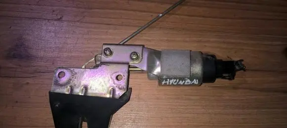 Hyundai Lantra I Tailgate/trunk/boot lock/catch/latch 9579028000 95790-28000