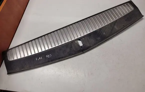Volvo V70 Trunk/boot sill cover protection 322225228 38999
