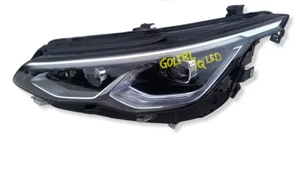Volkswagen Golf VIII Headlight/headlamp 