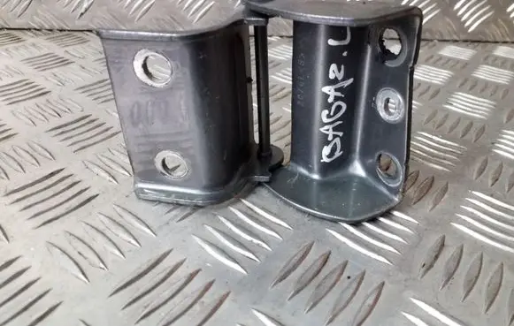 Chrysler Voyager Tailgate/trunk/boot hinge