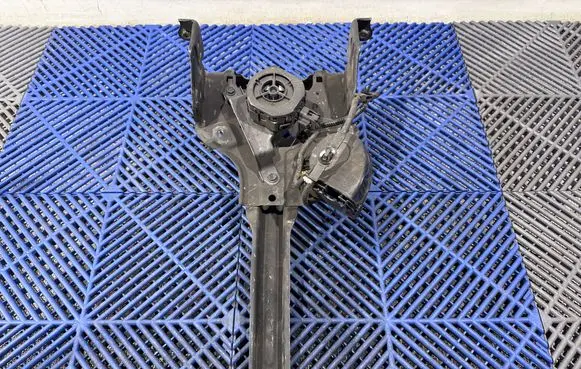 Top upper radiator support slam panel