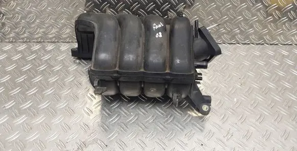 Toyota Auris 150 Intake manifold