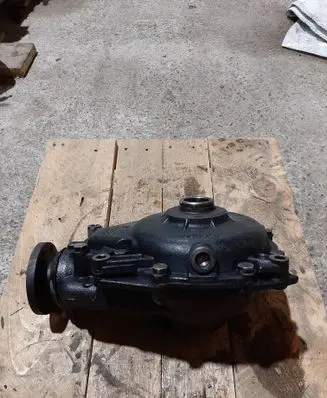 BMW X3 E83 Front differential 7540534