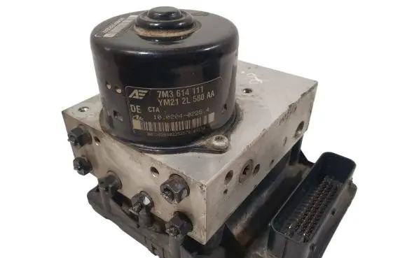 Volkswagen Sharan ABS Pump 7M3614111 YM212L580AA 7M3907379B