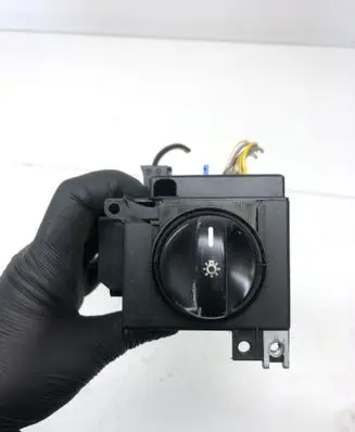 Light switch