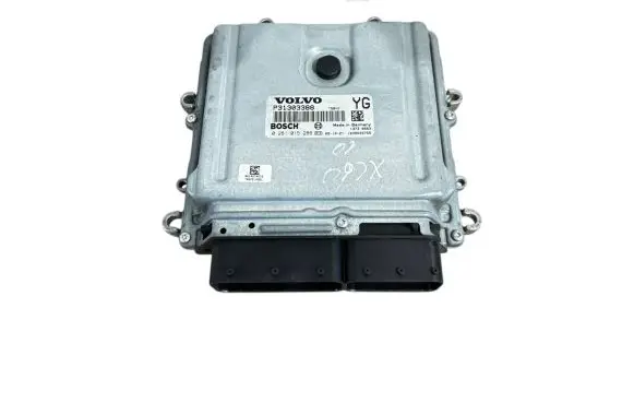 Volvo V70 Engine control unit/module P31303388 0281015286 1039S33755