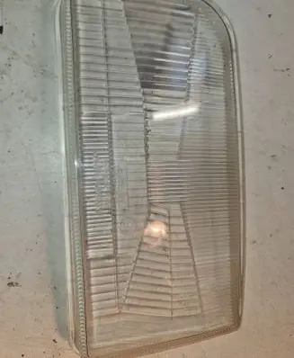 Volkswagen PASSAT B3 Headlight lense 3122ASR2084