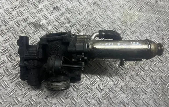 Volvo V50 EGR valve 30774813