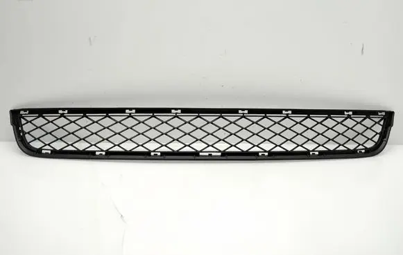 BMW X3 F25 Front bumper lower grill 7210462 105034