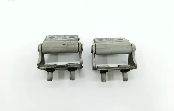 Mitsubishi Outlander Tailgate/trunk/boot hinge