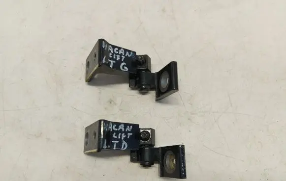 Porsche Macan (95B) Rear door hinge set PORSCHEZAWLT784
