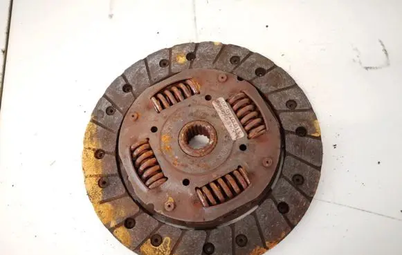 Skoda Fabia Mk1 (6Y) Clutch pressure plate 319014020