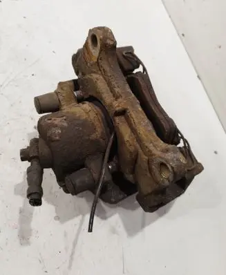Skoda Superb B6 (3T) Front brake caliper