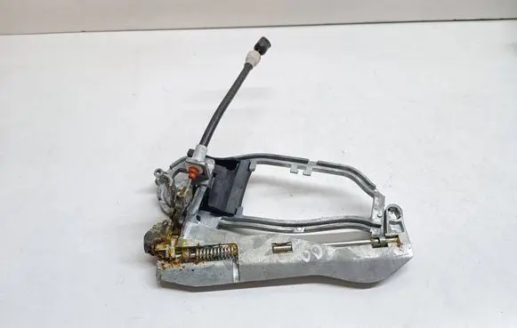 BMW X5 E53 Rear door exterior handle/bracket 