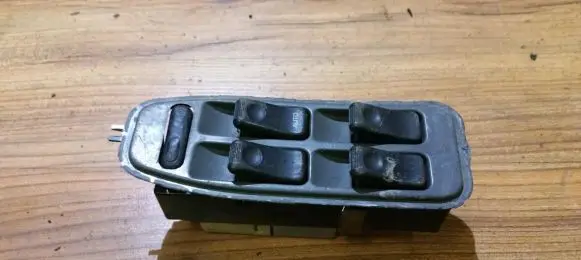 Mazda 626 Electric window control switch