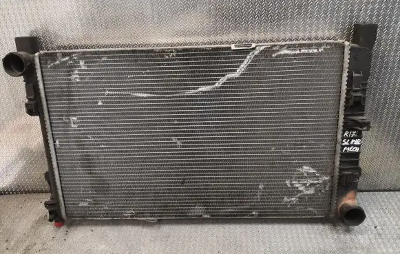 Mercedes-Benz SLK R171 Coolant radiator 2035002403