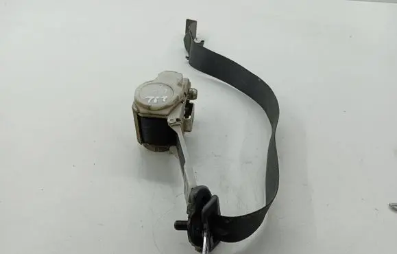 Opel Vectra C Front seatbelt 03314650