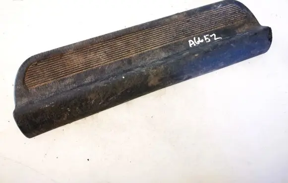 Chrysler Neon I Rear sill trim cover 4620224at