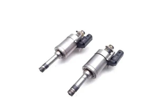 Ford Fiesta Fuel injectors set 0261500221
