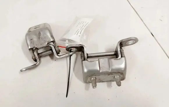 Nissan Qashqai Rear door hinge set 