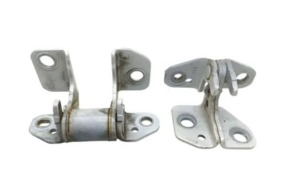 Rear door hinge set