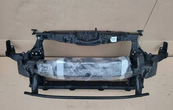 Hyundai i40 Radiator support slam panel