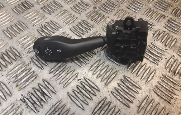 BMW X5 E53 Indicator stalk 8363668