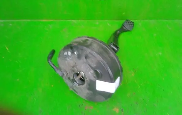 Seat Cordoba (6L) Brake booster