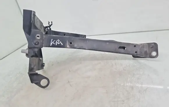 Audi A8 S8 D3 4E Headlight/headlamp mounting bracket 4E0821137D